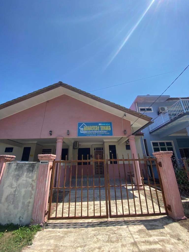Homestay Tok Ma 1 Alur Tuman Marang Eksteriør billede